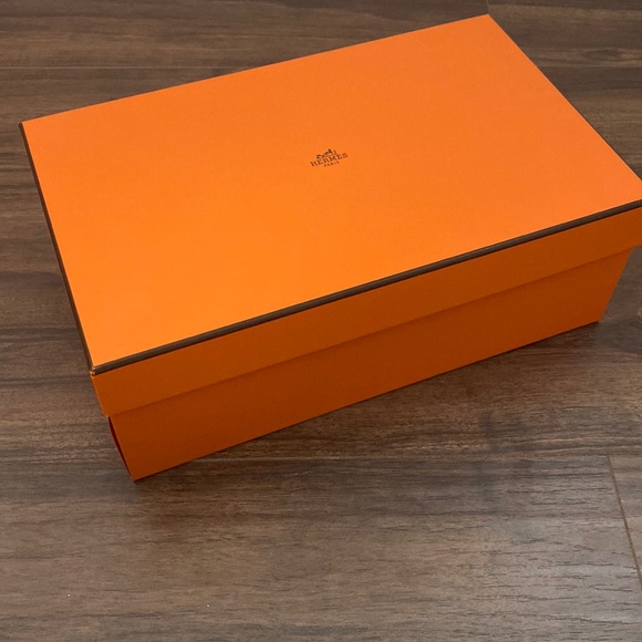 Hermes Handbags - Hermes Shoe box